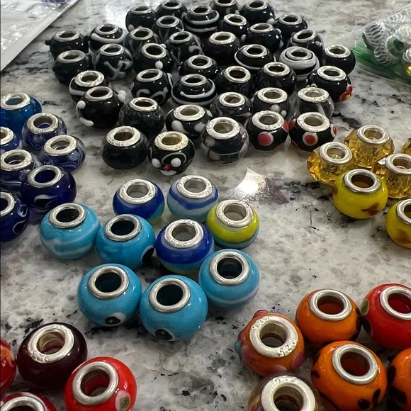 SOLD FOR SPEEDYWEEZIE Colorful Bead Collection with Silver Accents - Picture 5 of 16